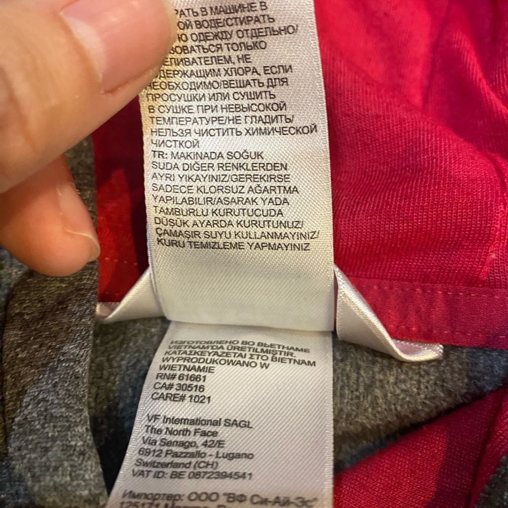 The North Face Women's Charcoal and Hot Pink Hoodie - Picture 4 of 7